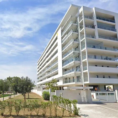Apartment Brezza Di Bari, Terrace & Free Parking, Family And Group By Leviora Collection