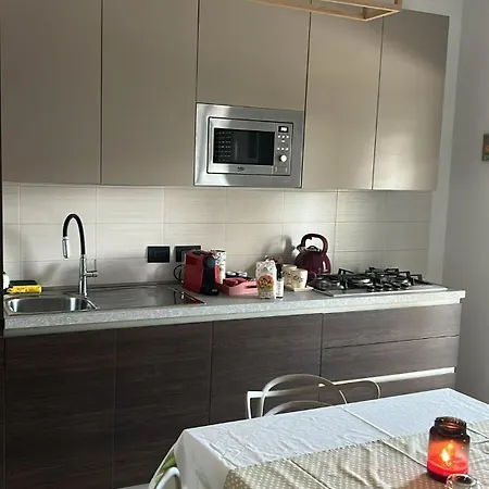 Apartment Brezza Di Bari, Terrace & Free Parking, Family And Group By Leviora Collection Bari