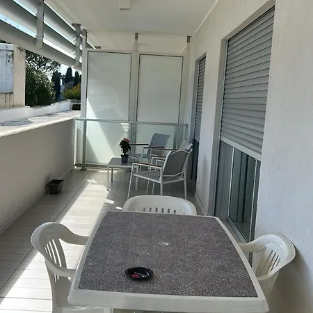 Apartment Brezza Di Bari, Terrace & Free Parking, Family And Group By Leviora Collection